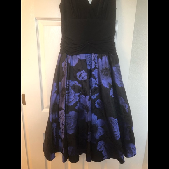 VINTAGE 🎊 DRESS - Picture 5 of 6